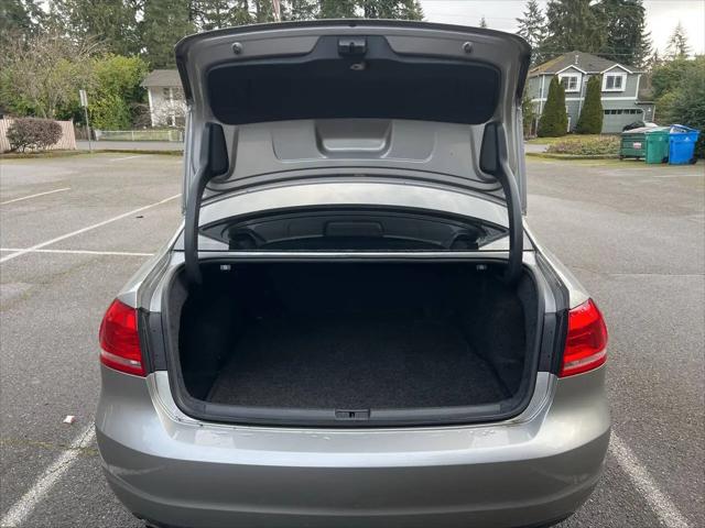 2014 Volkswagen Passat 2.5L SE