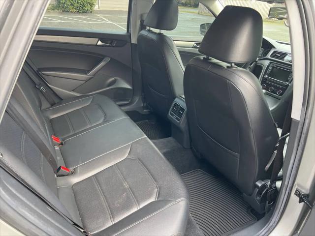 2014 Volkswagen Passat 2.5L SE