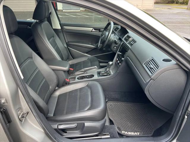 2014 Volkswagen Passat 2.5L SE