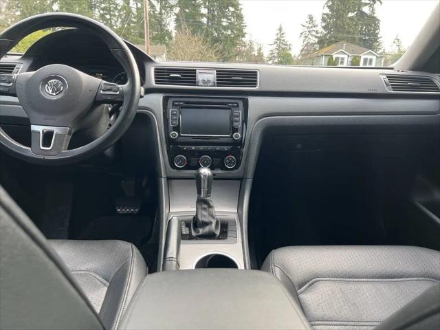 2014 Volkswagen Passat 2.5L SE