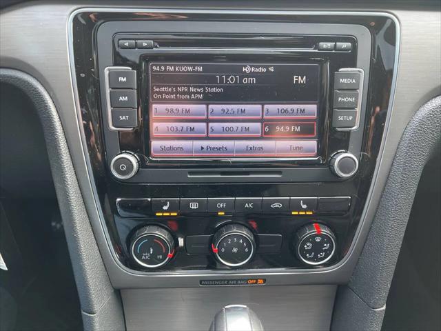 2014 Volkswagen Passat 2.5L SE