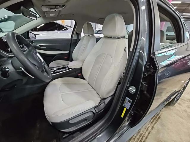 2022 Hyundai Sonata Hybrid Blue