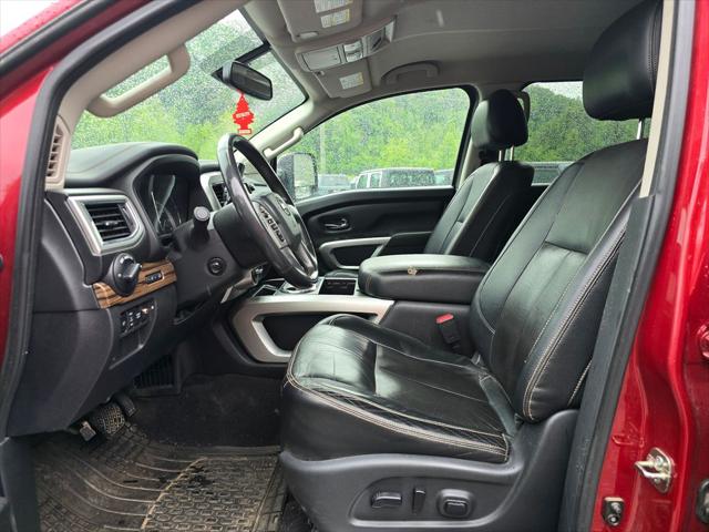 2017 Nissan Titan SL