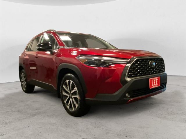 2025 Toyota Corolla Cross XLE