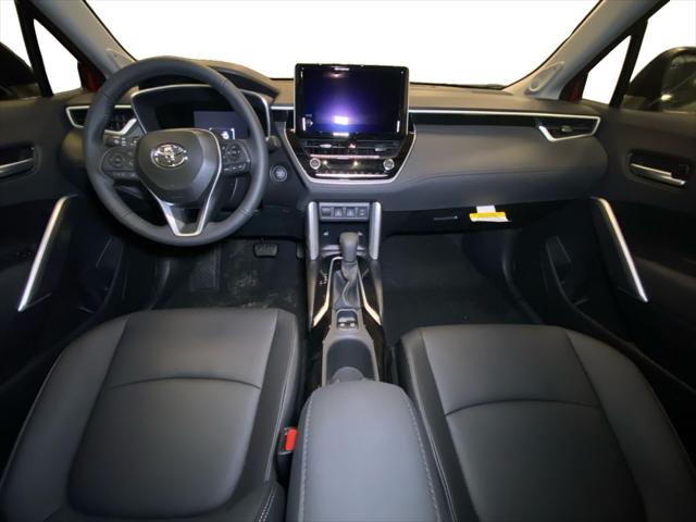 2025 Toyota Corolla Cross XLE