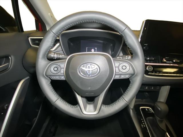 2025 Toyota Corolla Cross XLE