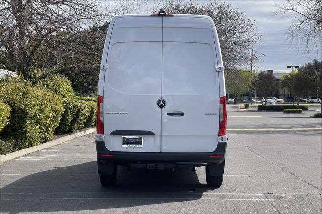 2025 Mercedes-Benz Sprinter 2500 Standard Roof 4-Cyl Diesel