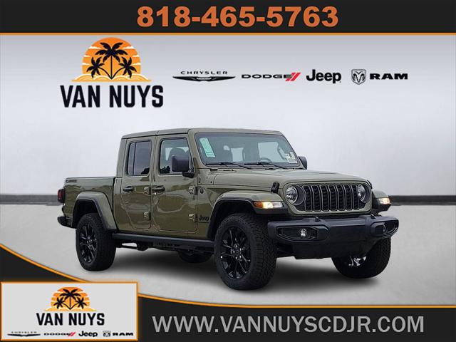 2025 Jeep Gladiator GLADIATOR NIGHTHAWK 4X4
