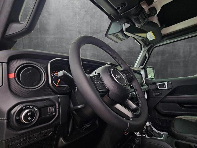 2025 Jeep Gladiator GLADIATOR RUBICON X 4X4