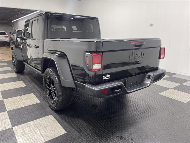 2025 Jeep Gladiator GLADIATOR NIGHTHAWK 4X4 2025 Jeep Gladiator GLADIATOR NIGHTHAWK 4X4