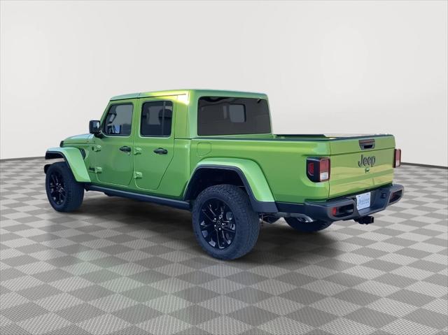 2025 Jeep Gladiator GLADIATOR NIGHTHAWK 4X4 2025 Jeep Gladiator GLADIATOR NIGHTHAWK 4X4