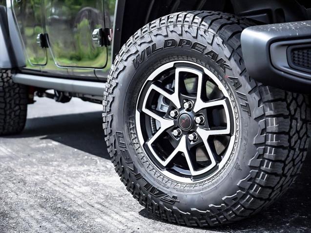 2025 Jeep Gladiator GLADIATOR RUBICON 4X4