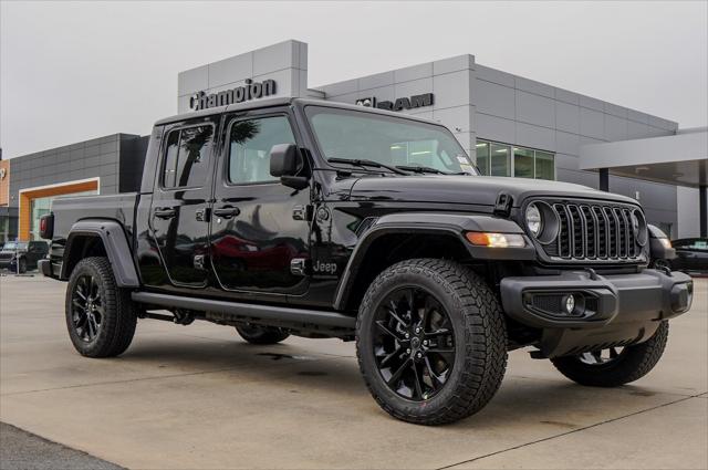 2025 Jeep Gladiator GLADIATOR NIGHTHAWK 4X4
