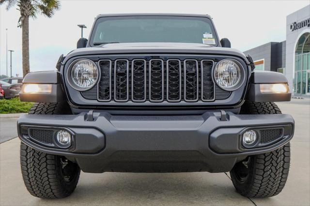 2025 Jeep Gladiator GLADIATOR NIGHTHAWK 4X4
