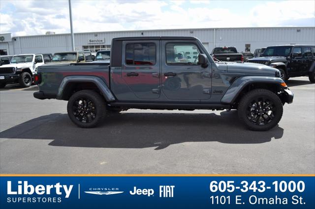 2025 Jeep Gladiator GLADIATOR NIGHTHAWK 4X4 2025 Jeep Gladiator GLADIATOR NIGHTHAWK 4X4