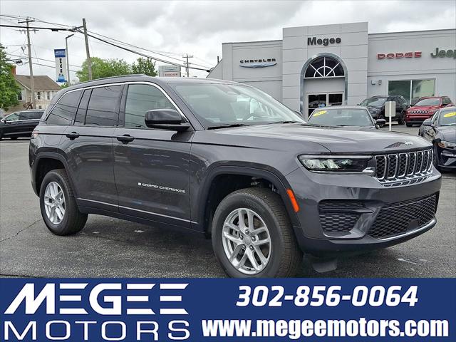 2025 Jeep Grand Cherokee GRAND CHEROKEE LAREDO X 4X4