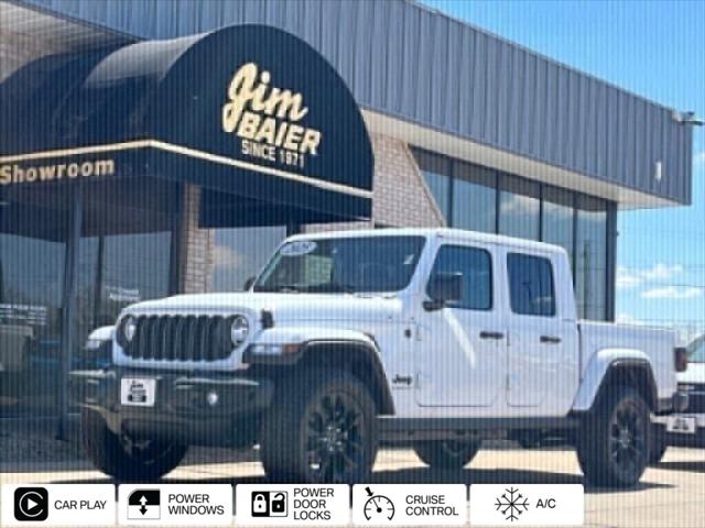 2025 Jeep Gladiator GLADIATOR NIGHTHAWK 4X4