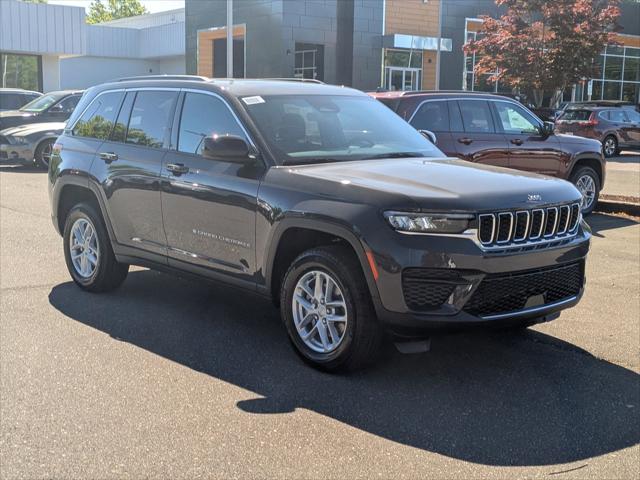 2025 Jeep Grand Cherokee GRAND CHEROKEE LAREDO X 4X2