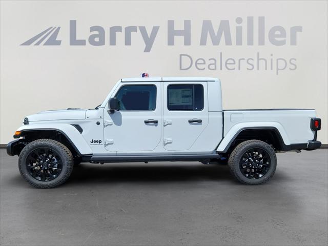 2025 Jeep Gladiator GLADIATOR NIGHTHAWK 4X4