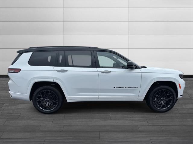 2025 Jeep Grand Cherokee GRAND CHEROKEE L SUMMIT RESERVE 4X4