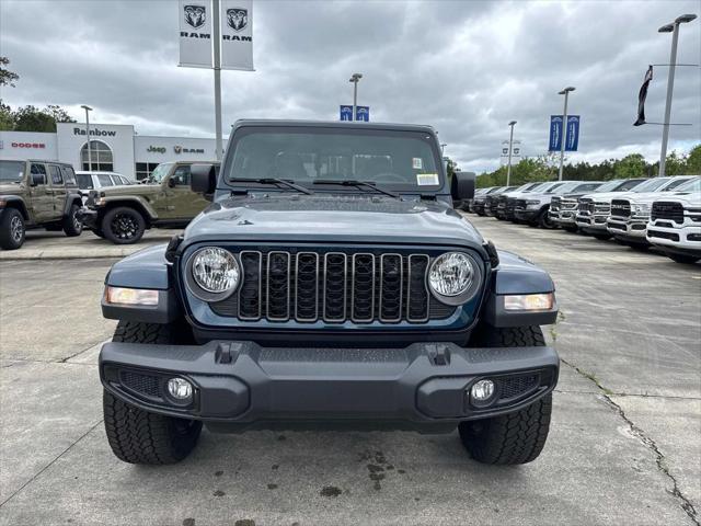2025 Jeep Gladiator GLADIATOR NIGHTHAWK 4X4