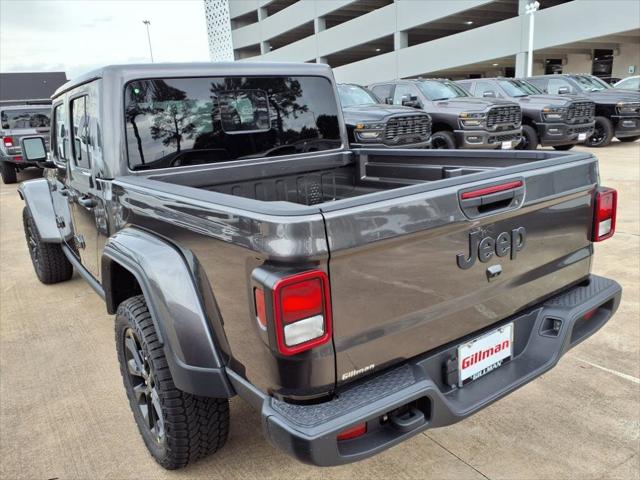 2025 Jeep Gladiator GLADIATOR NIGHTHAWK 4X4
