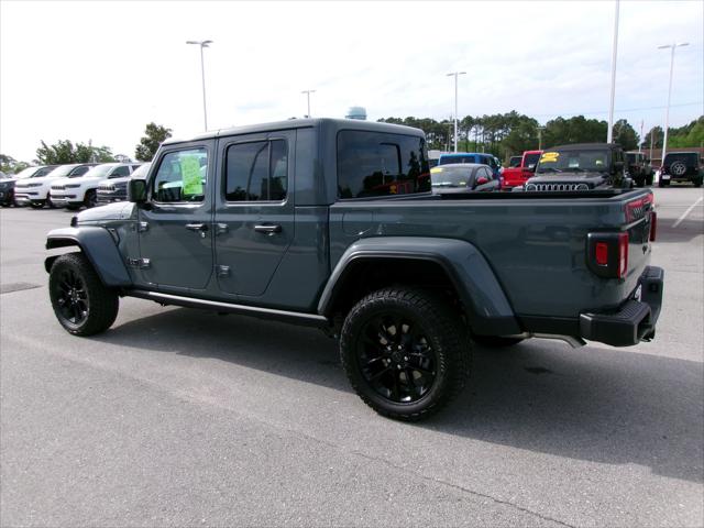 2025 Jeep Gladiator GLADIATOR NIGHTHAWK 4X4