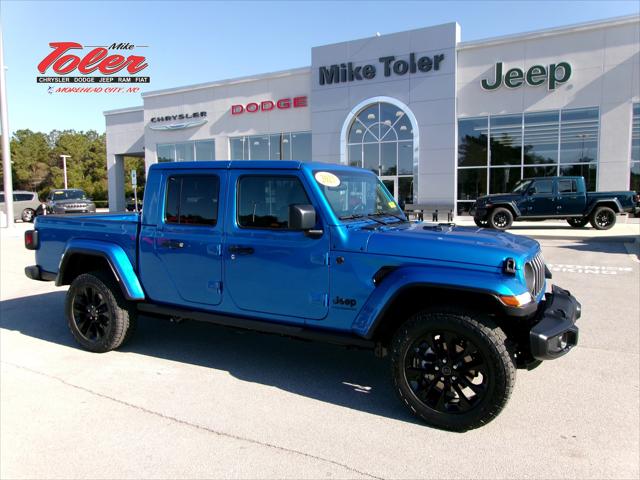 2025 Jeep Gladiator GLADIATOR NIGHTHAWK 4X4