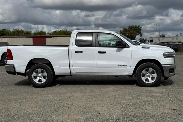 2025 RAM Ram 1500 RAM 1500 TRADESMAN QUAD CAB 4X2 64 BOX
