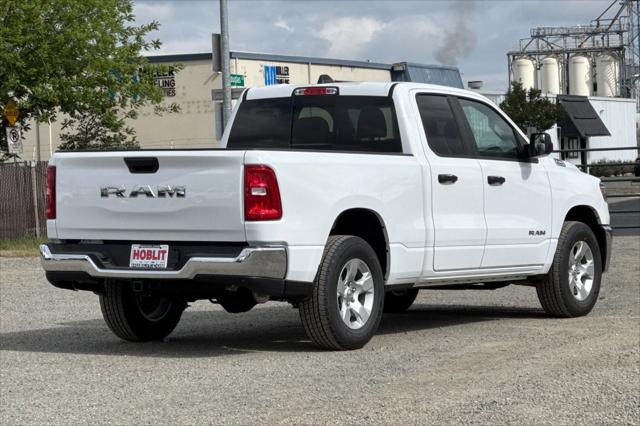 2025 RAM Ram 1500 RAM 1500 TRADESMAN QUAD CAB 4X2 64 BOX