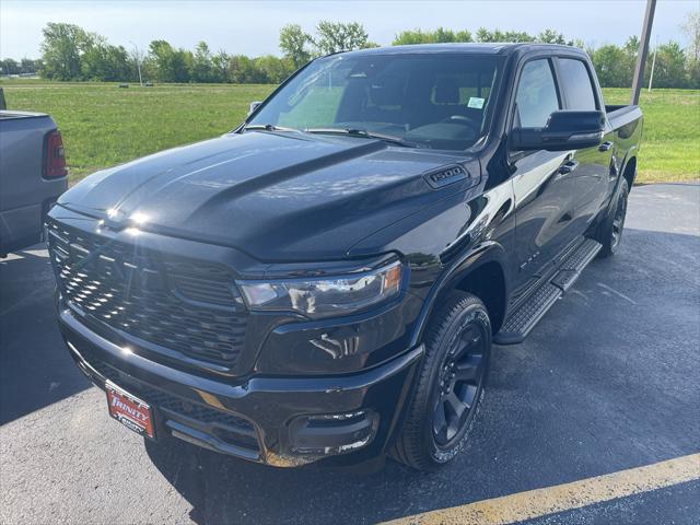 2025 RAM Ram 1500 RAM 1500 BIG HORN CREW CAB 4X4 57 BOX