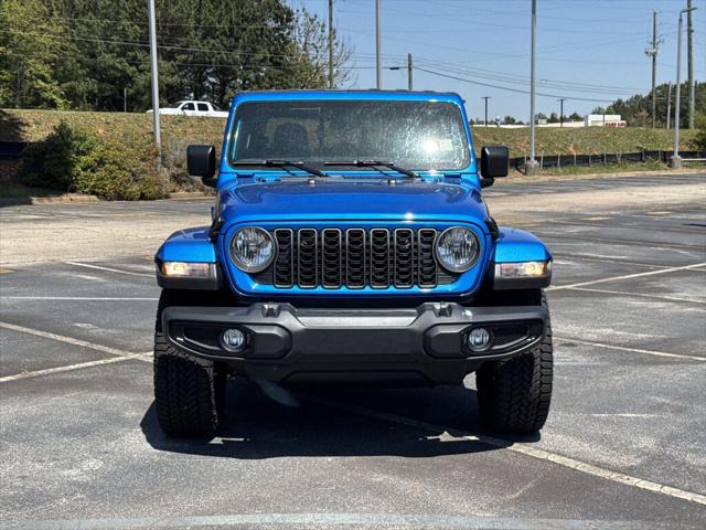 2025 Jeep Gladiator GLADIATOR NIGHTHAWK 4X4