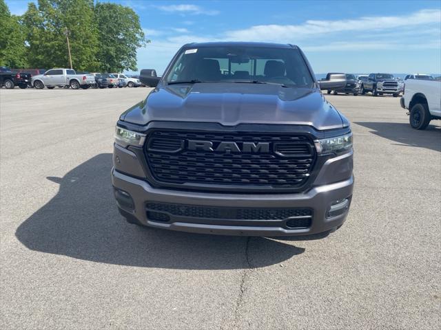 2025 RAM Ram 1500 RAM 1500 TRADESMAN QUAD CAB 4X2 64 BOX