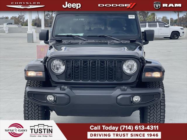 2025 Jeep Gladiator GLADIATOR NIGHTHAWK 4X4