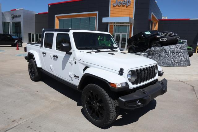 2025 Jeep Gladiator GLADIATOR NIGHTHAWK 4X4
