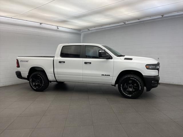 2025 RAM Ram 1500 RAM 1500 WARLOCK CREW CAB 4X4 57 BOX