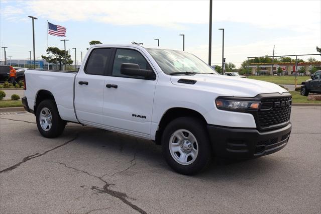 2025 RAM Ram 1500 RAM 1500 TRADESMAN QUAD CAB 4X2 64 BOX