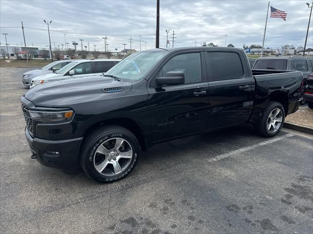 2025 RAM Ram 1500 RAM 1500 TRADESMAN CREW CAB 4X4 57 BOX