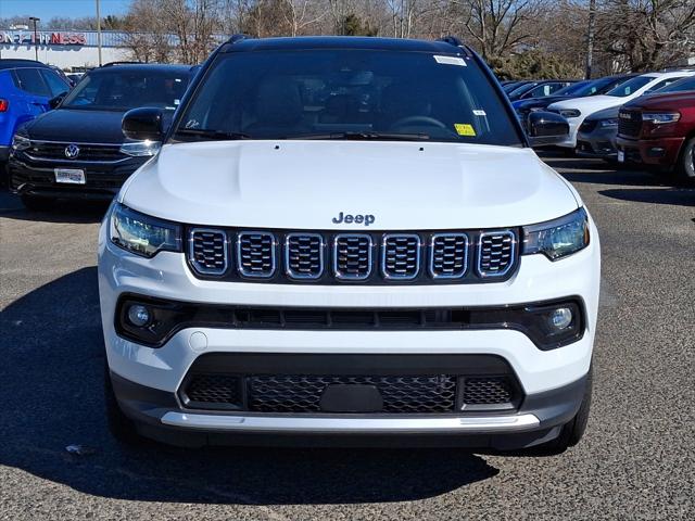 2025 Jeep Compass COMPASS LIMITED 4X4