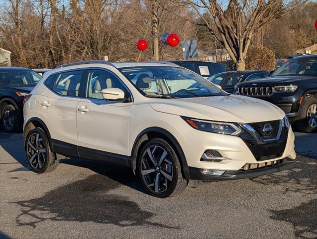 2021 Nissan Rogue Sport SL AWD Xtronic CVT