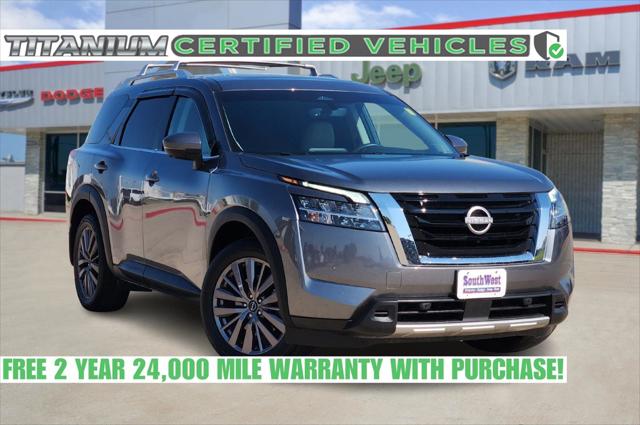2023 Nissan Pathfinder SL FWD