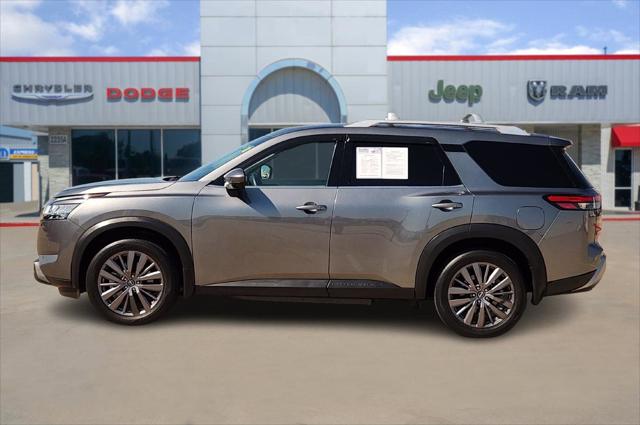 2023 Nissan Pathfinder SL FWD