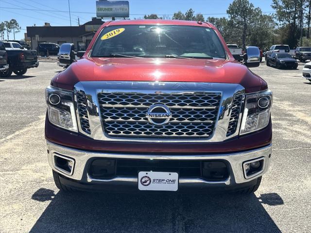 2019 Nissan TITAN SL