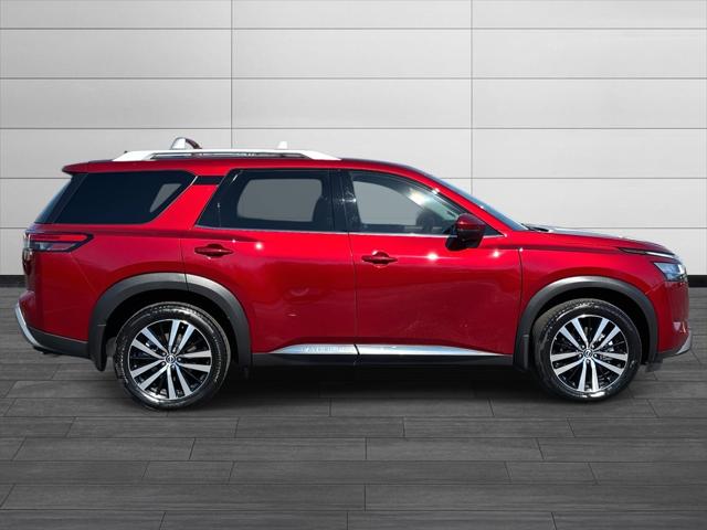 2023 Nissan Pathfinder Platinum 4WD