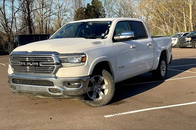 2020 RAM 1500 Laramie Crew Cab 4x4 57 Box