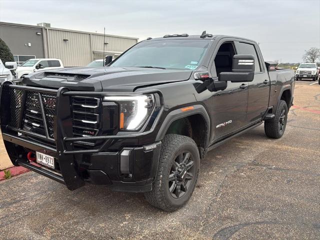 2024 GMC Sierra 2500HD 4WD Crew Cab Standard Bed AT4