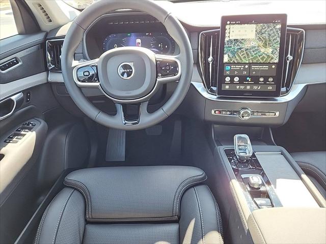 2025 Volvo XC90 B6 Ultra