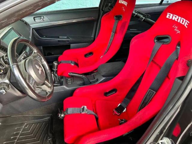 2011 Mitsubishi Lancer Evolution MR