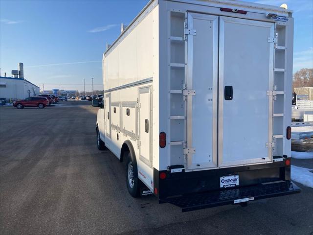 2025 Chevrolet Express Cutaway Work Van