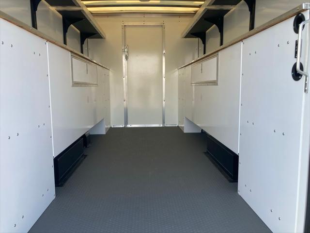 2025 Chevrolet Express Cutaway Work Van